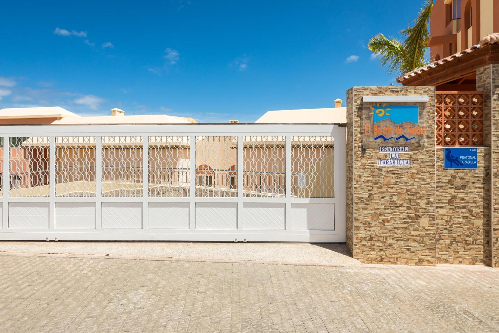 Cosy Beach Front Apartment Morro Jable  Exterior photo